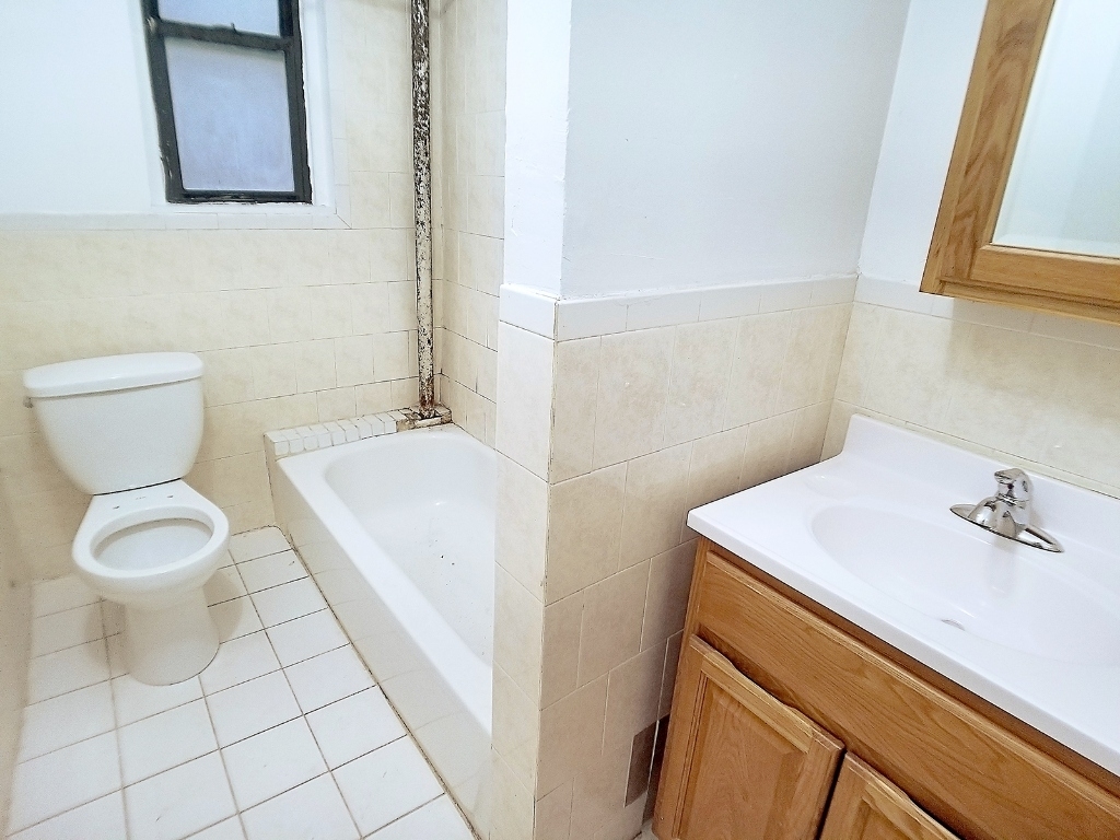 600 West 157th Street - Photo 9