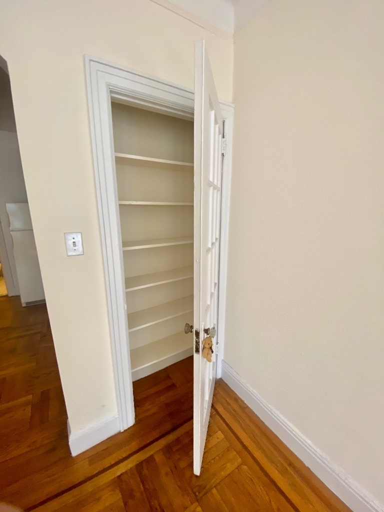 169 East 92nd Street - Photo 2