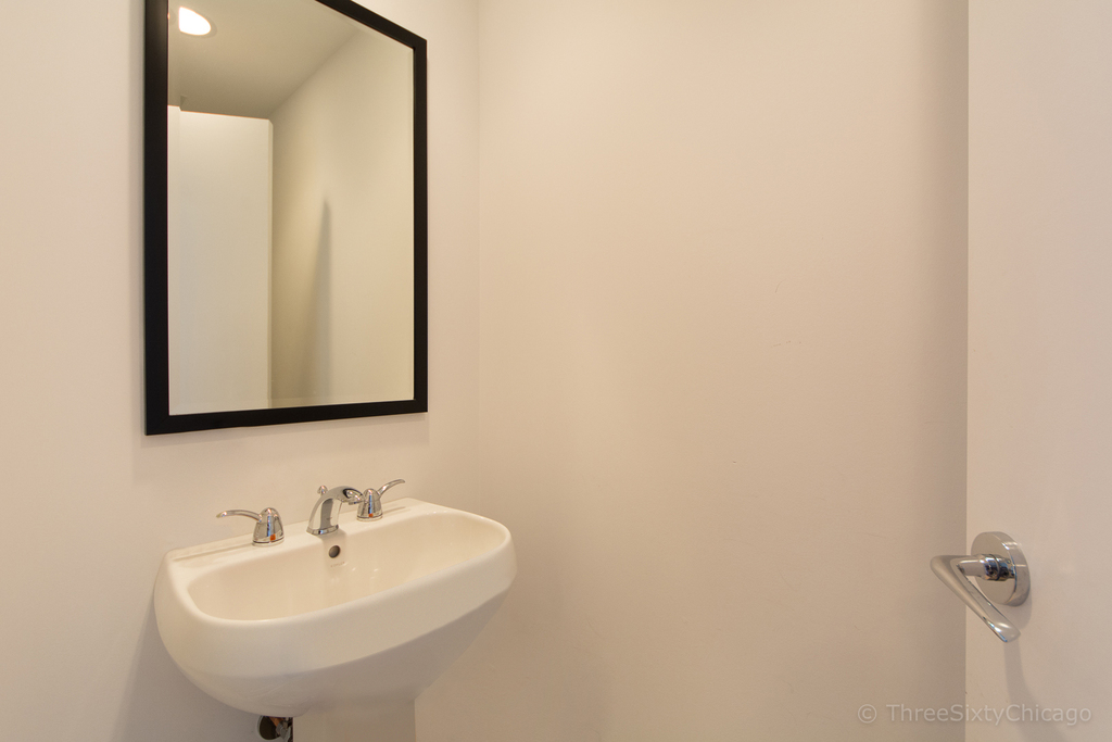 600 North Lake Shore Drive - Photo 11