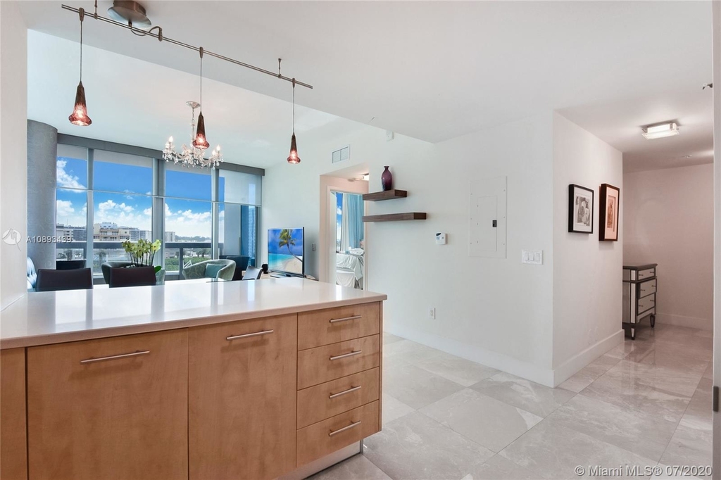 6899 Collins Ave - Photo 2