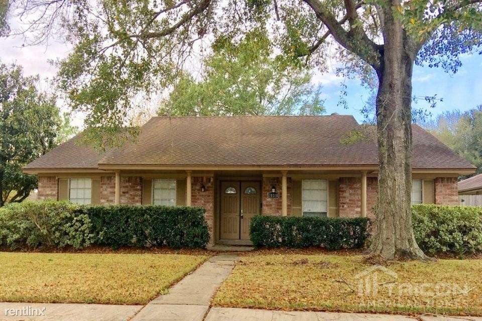 10310 Twin Hills Court - Photo 0