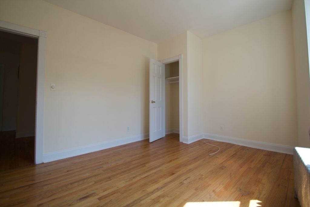 634 St Nicholas Avenue - Photo 3