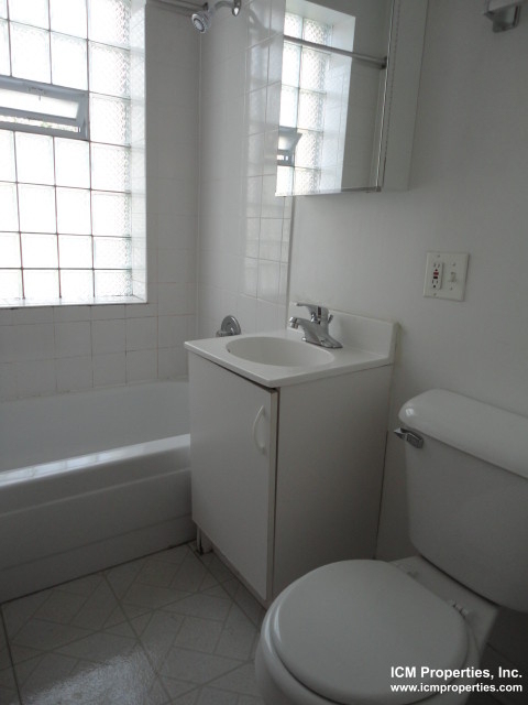 2237 North Bissell Street - Photo 3