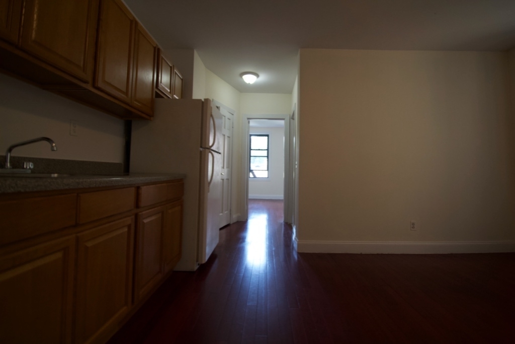 614 West 152nd Street - Photo 7