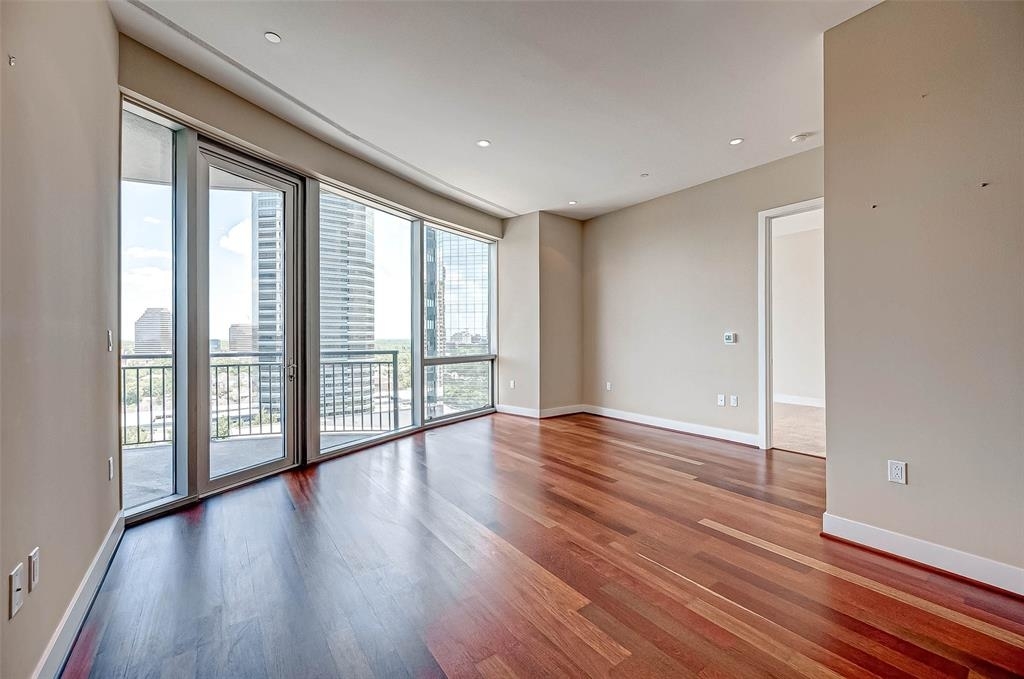 1600 Post Oak Boulevard - Photo 6