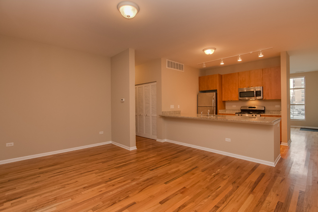 318 East 25th Place - Photo 1