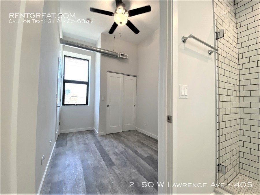 2150 W Lawrence Ave - Photo 2