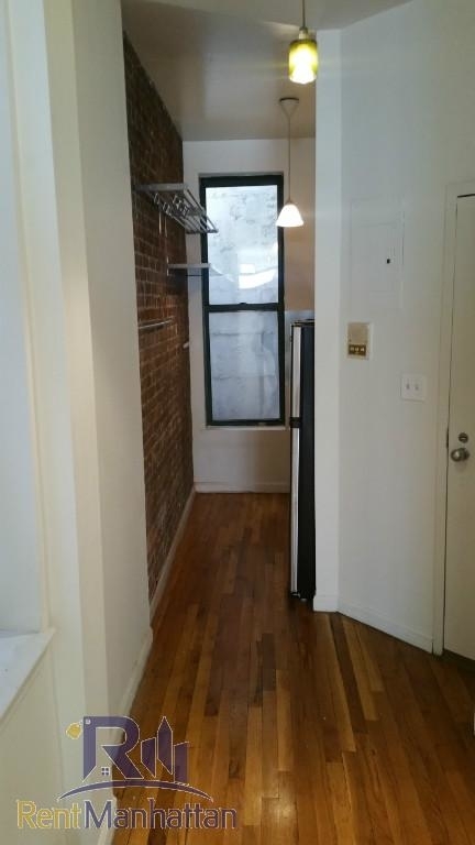 135 West 24th Street - Photo 1