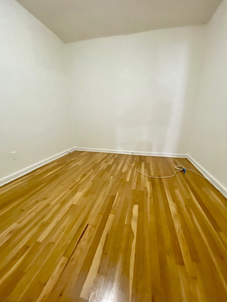 1702 Second Avenue - Photo 3