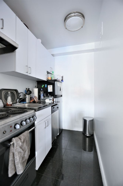 160 West 73rd Street - Photo 1