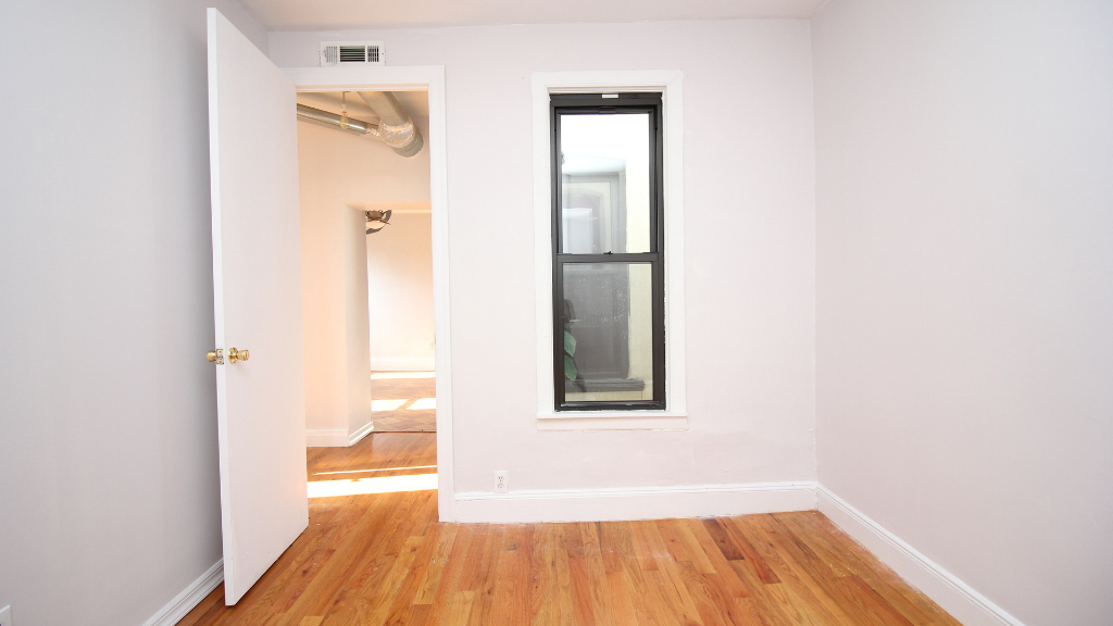 816 Nostrand Avenue - Photo 8