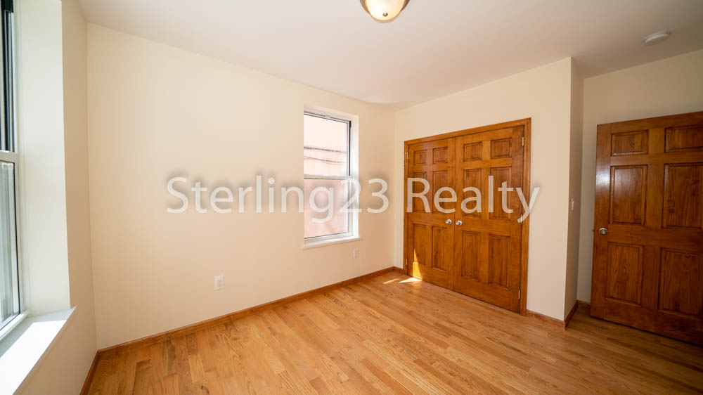 27-12 23rd Avenue - Photo 8