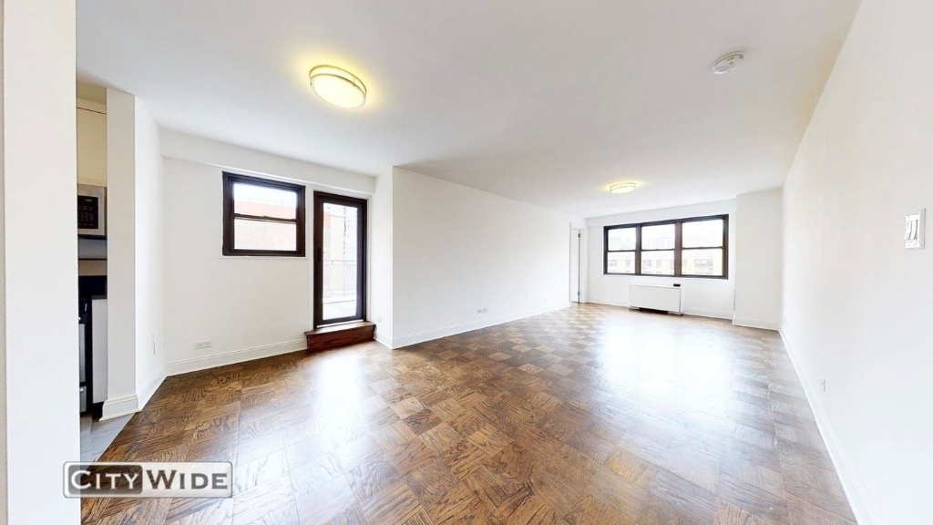 145 East 16th Street - Photo 0