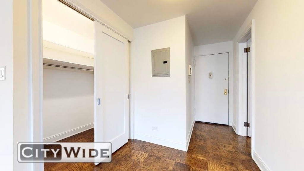 145 East 16th Street - Photo 7