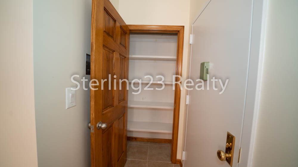 27-10 23rd Avenue - Photo 4