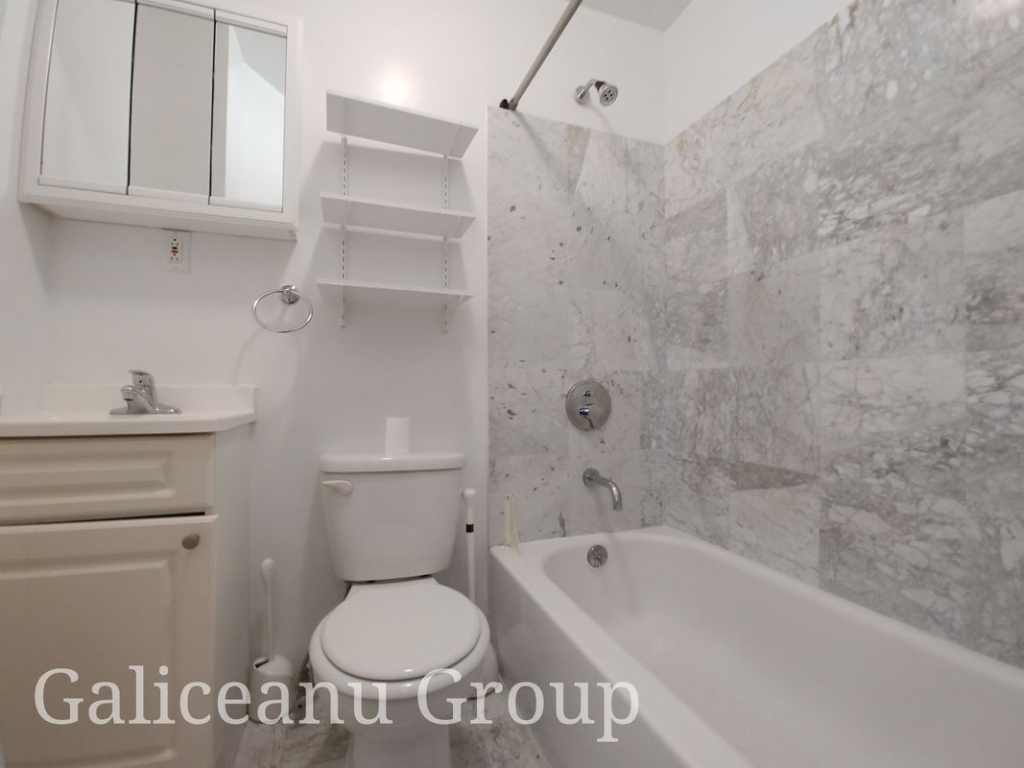 223 East 32nd Street - Photo 5