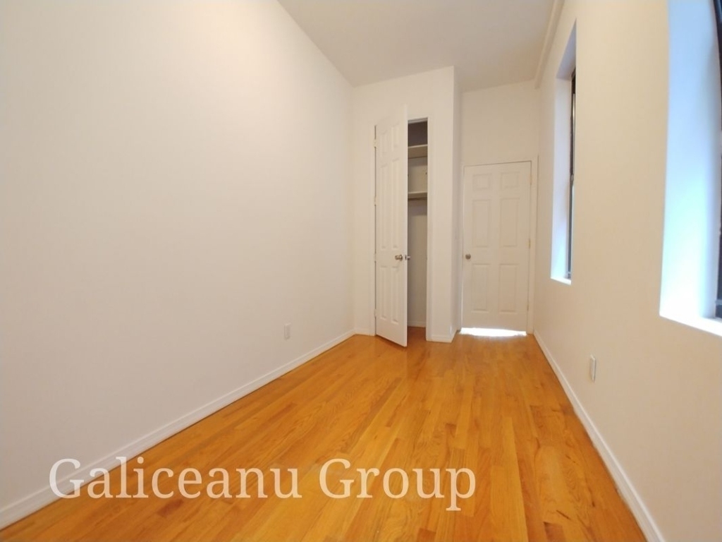 223 East 32nd Street - Photo 3