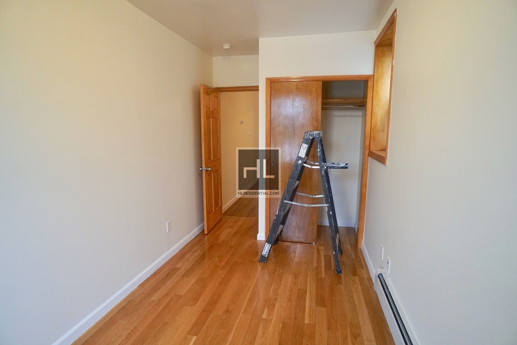 246 51 Street - Photo 7