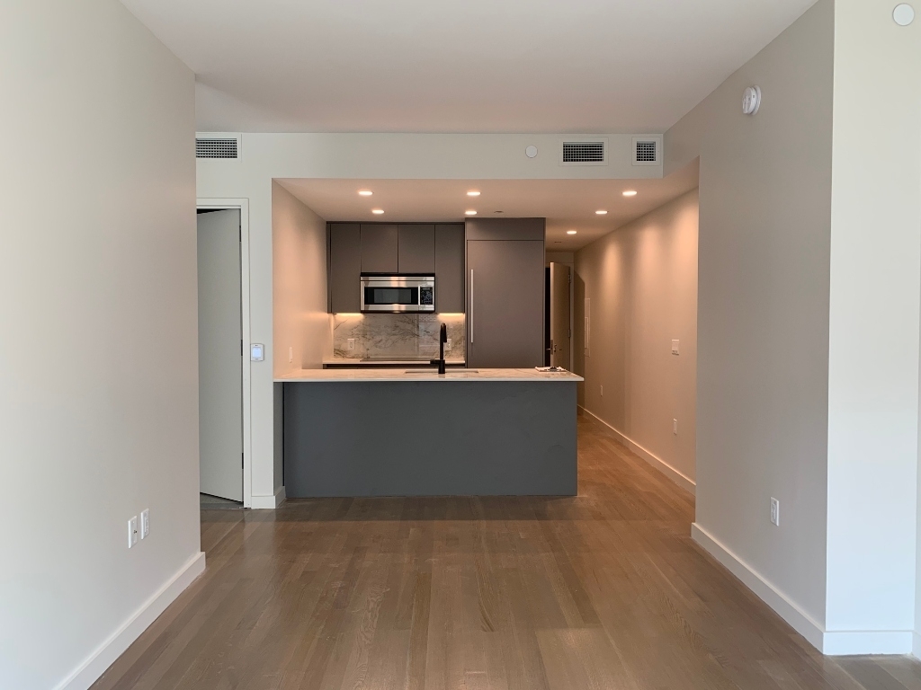 515 East 86th Street - Photo 1