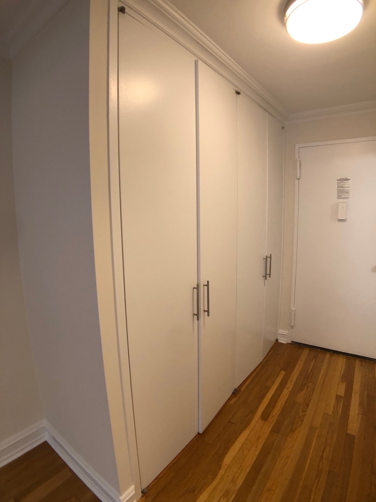 151 West 16th Street - Photo 5