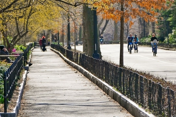 East 89th Street • Upper East Side - Photo 2