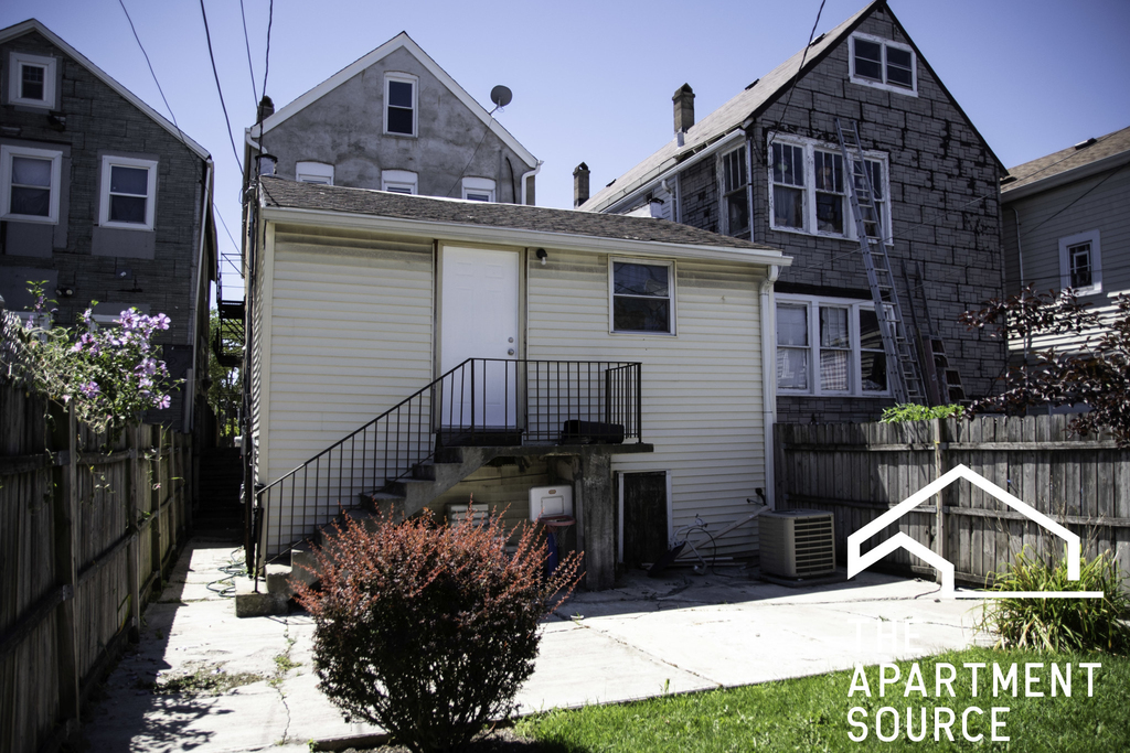 2338 West 18th Pl. - Photo 17