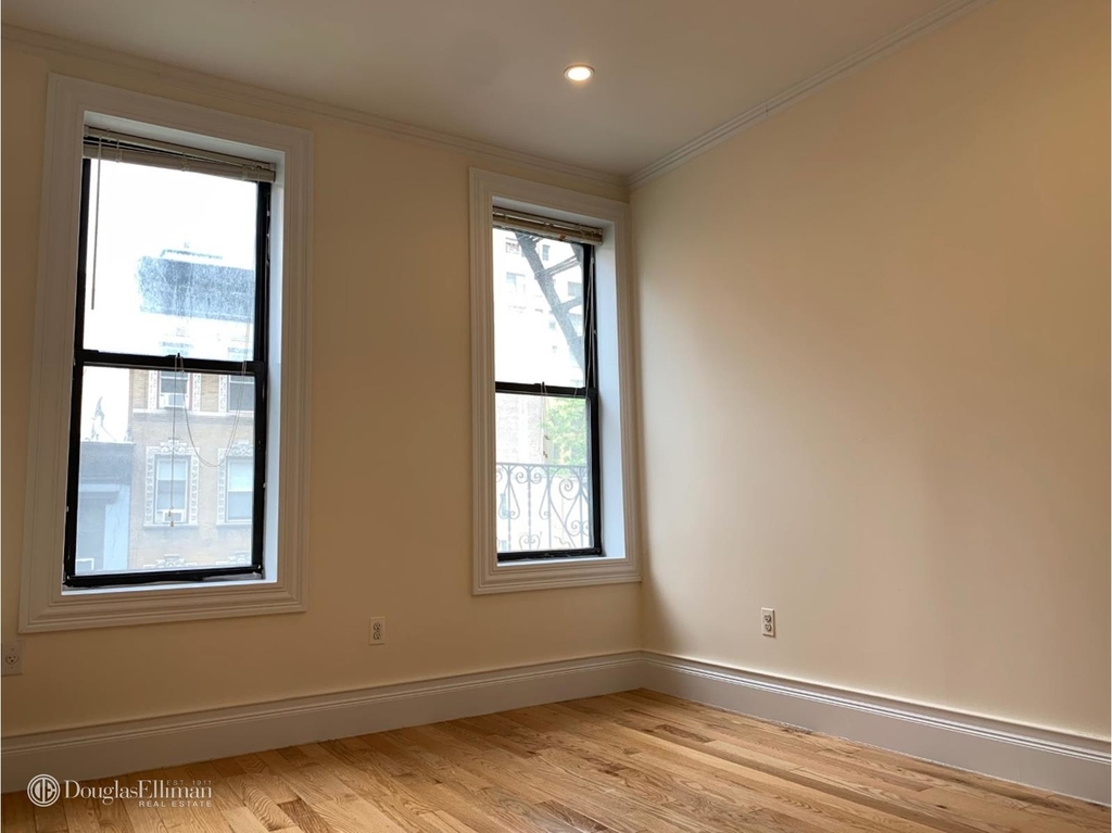 175 Lexington Avenue - Photo 5