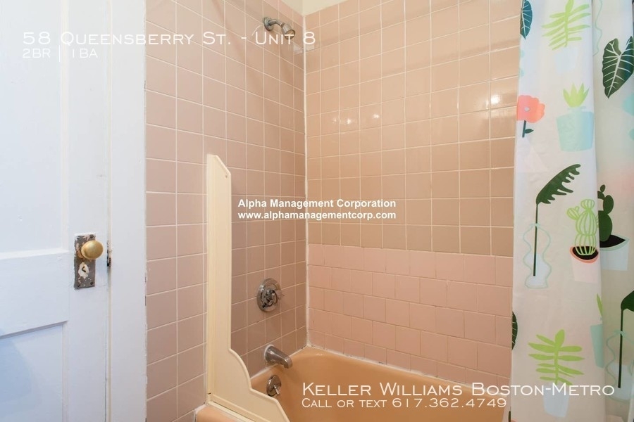 58 Queensberry St. - Photo 3