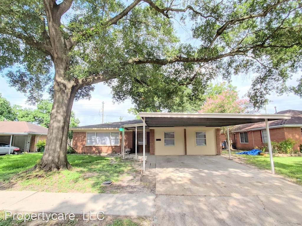 2104 Dorothy St. - Photo 0