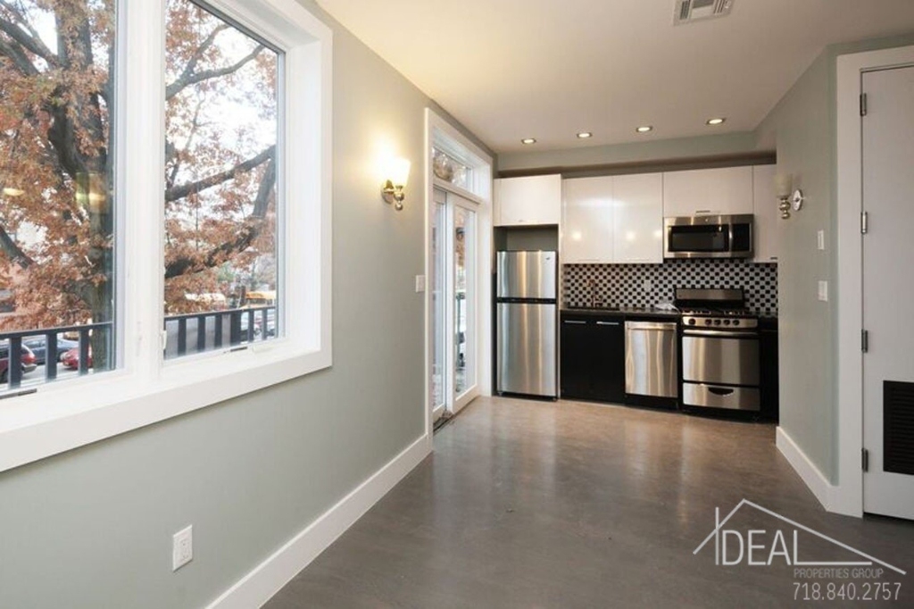 674 4th Avenue - Photo 1