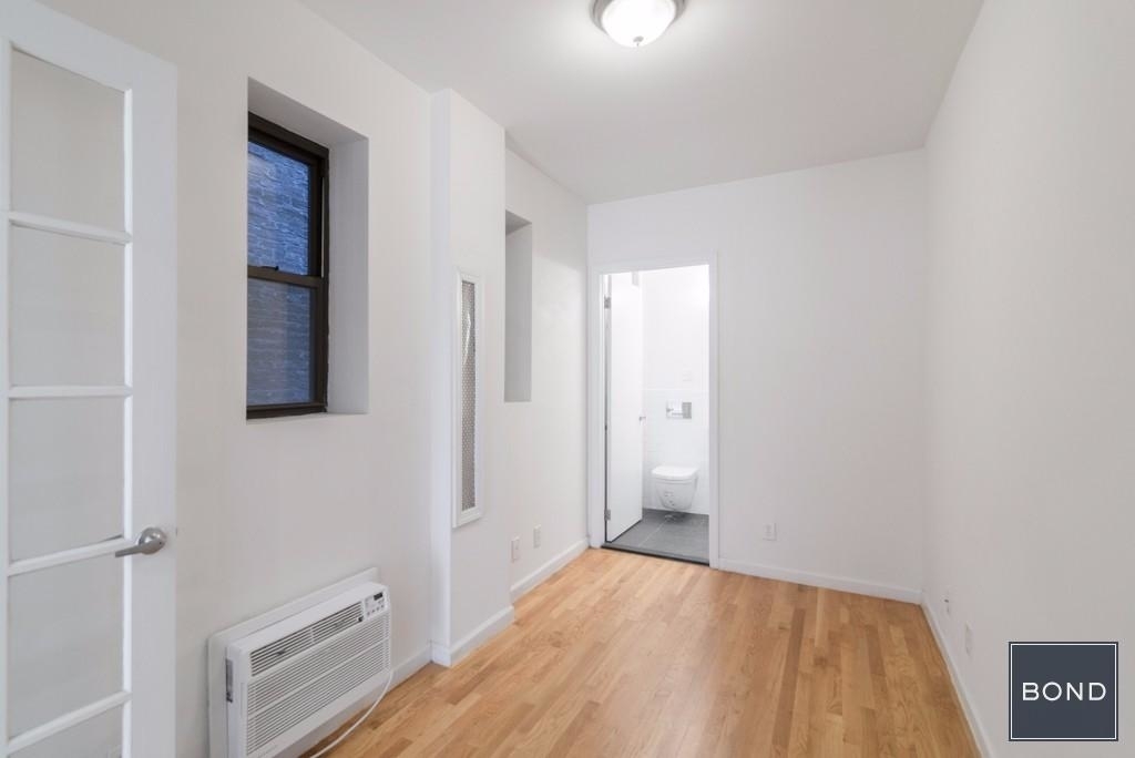 427 East 73 Street - Photo 6