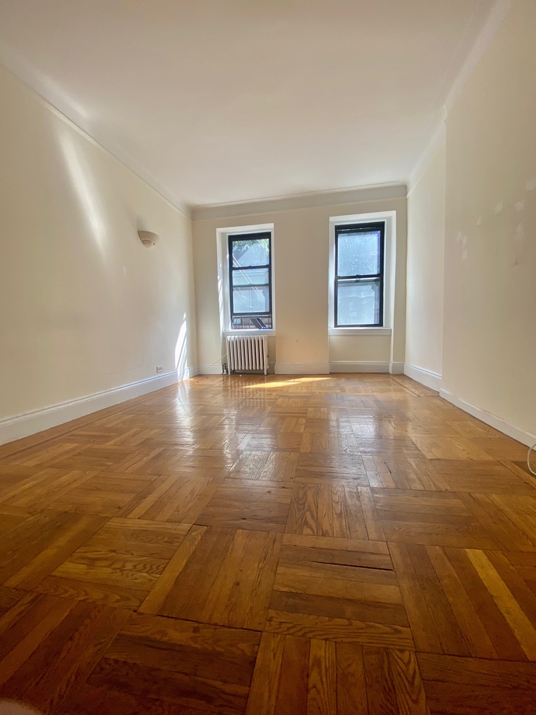 East 92nd street  - Photo 1