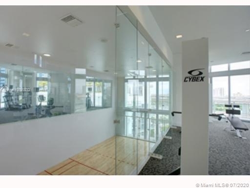 350 S Miami Ave - Photo 5