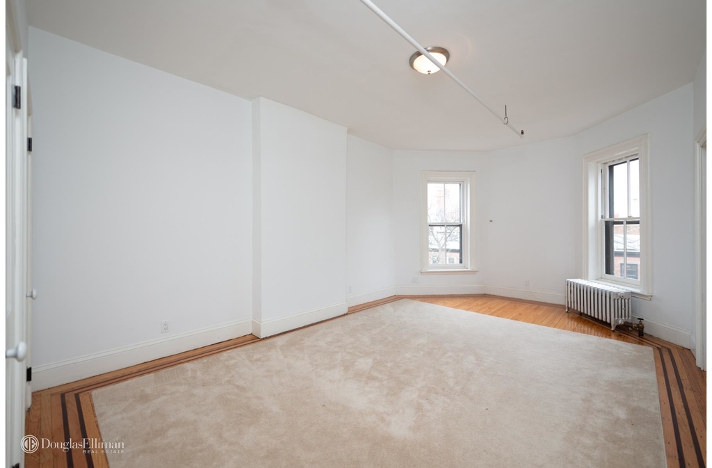 193 Berkeley Pl - Photo 6