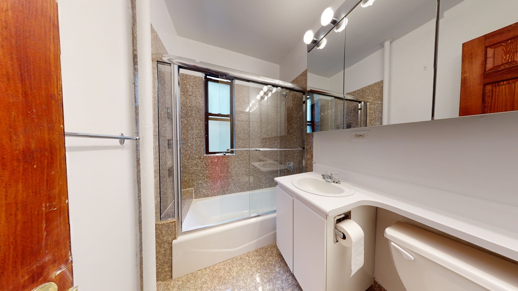 11 West 8th Street - Photo 7