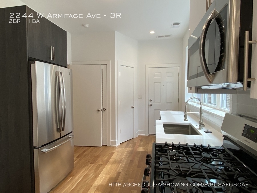 2244 W Armitage Ave - Photo 5