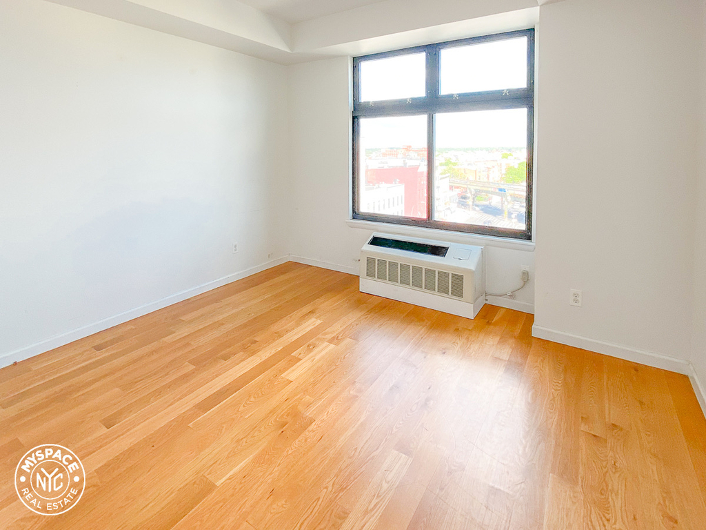 618 Bushwick Ave - Photo 3