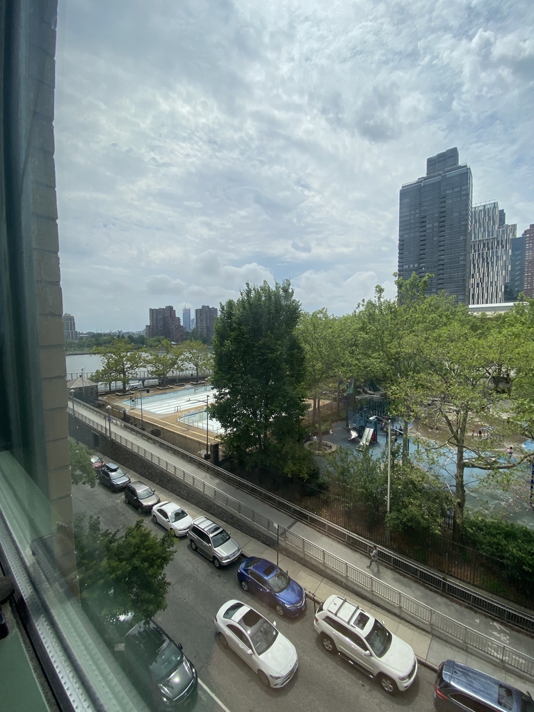 531 East 78 Street - Photo 6