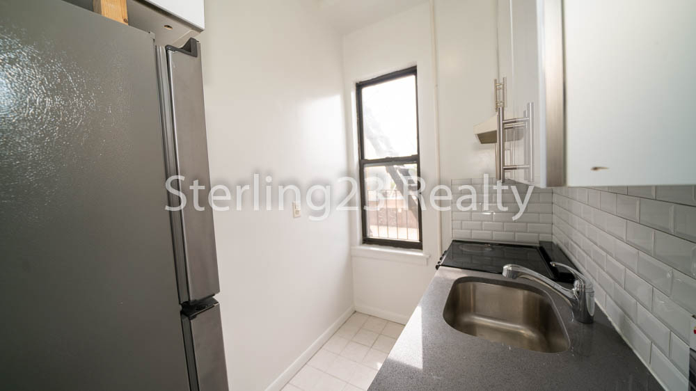 23-35 31st Street - Photo 1