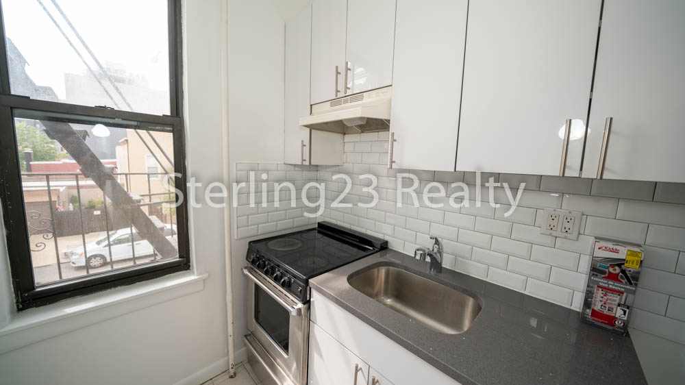 23-35 31st Street - Photo 2