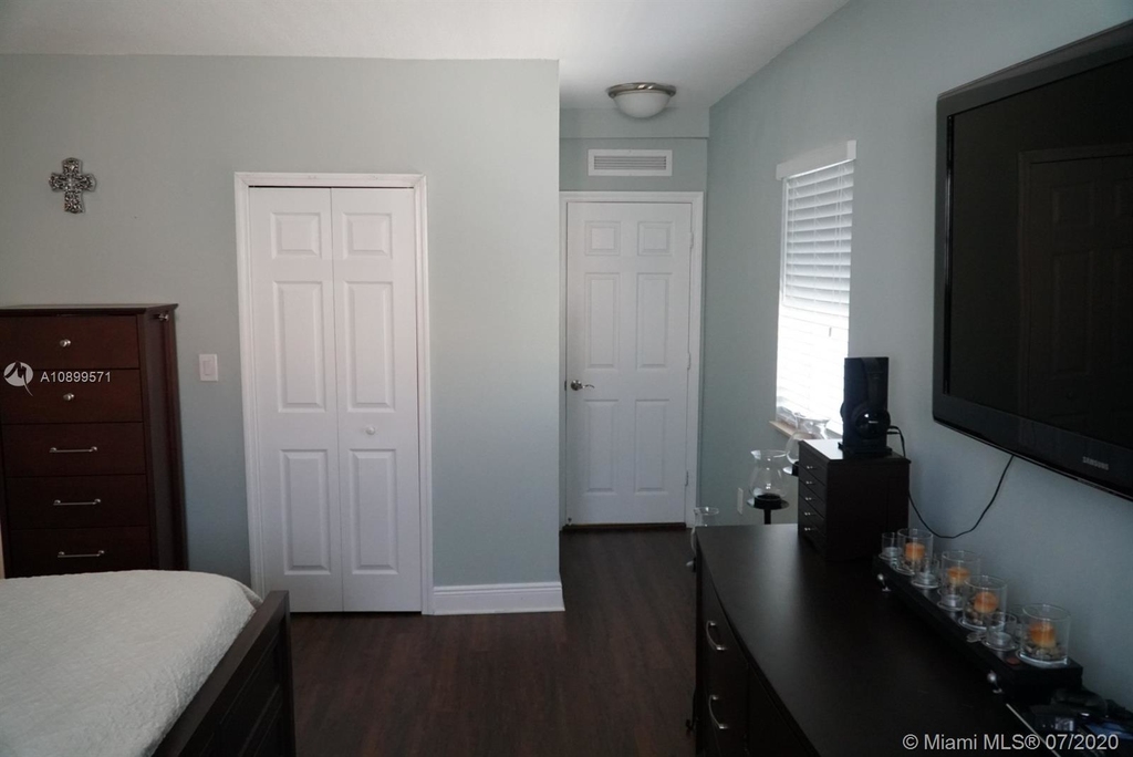 1035 Sw 9th Ct - Photo 27