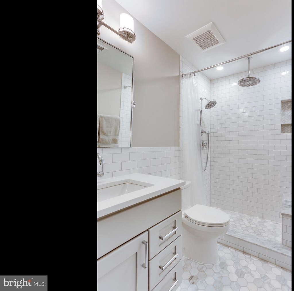 1020 N Stafford St #201 - Photo 17