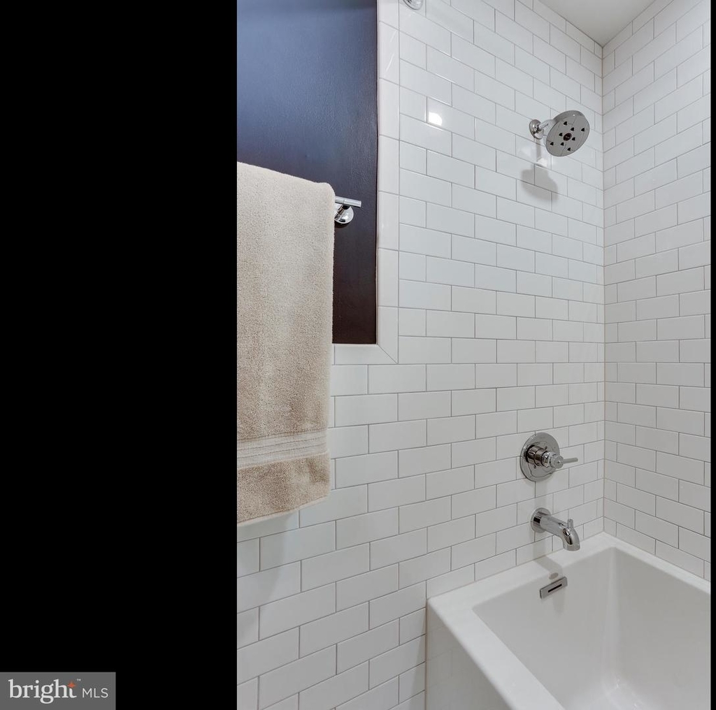 1020 N Stafford St #201 - Photo 23