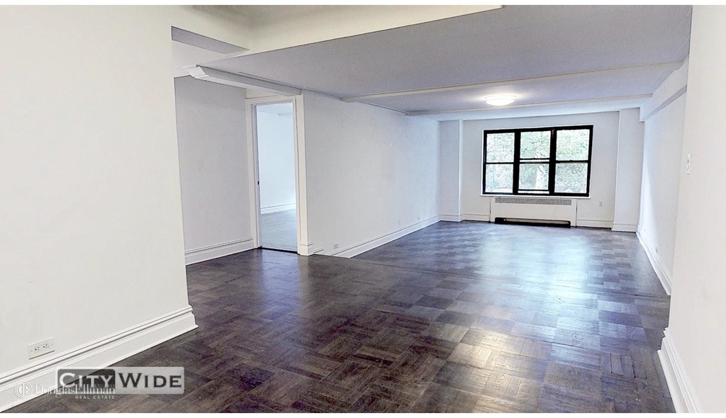 137 East 38th St - Photo 0