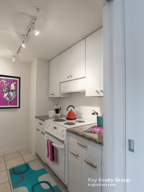 790 Boylston - Photo 4