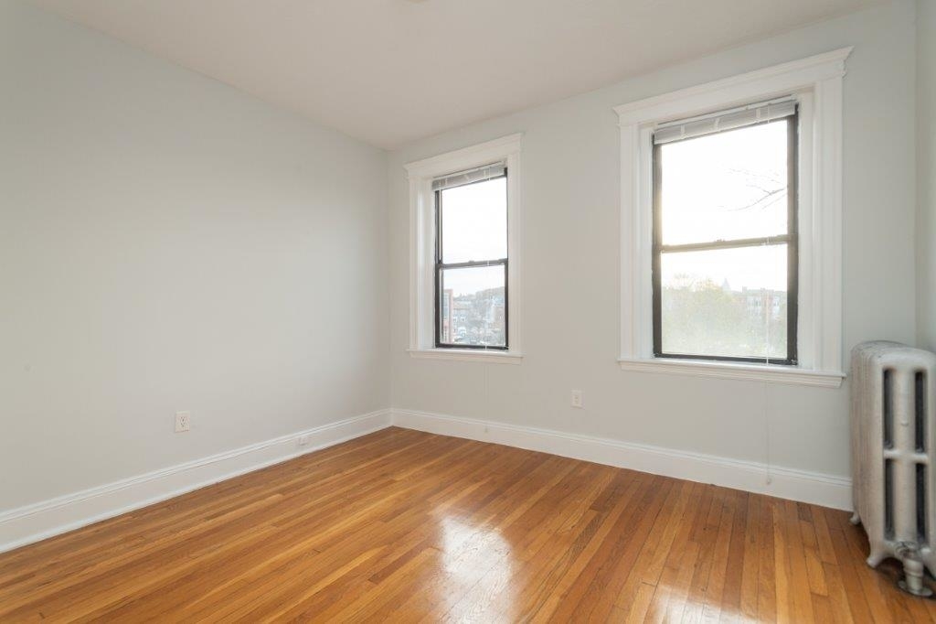 8 Elko St. - Photo 3