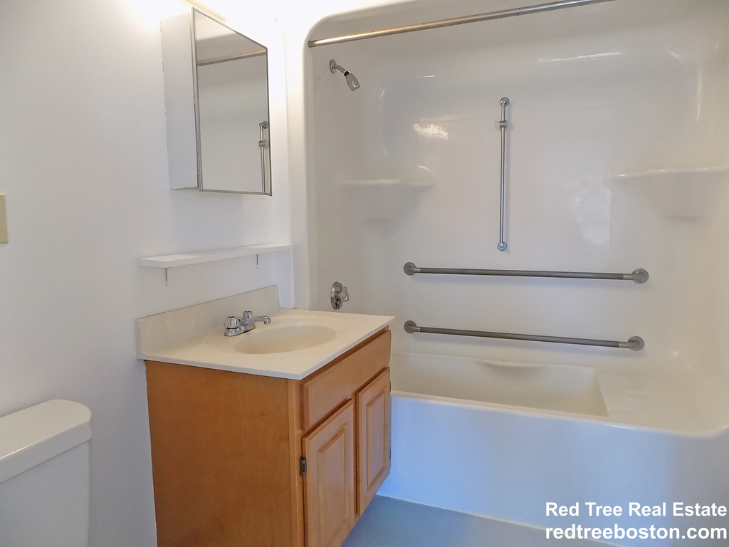 888 Washington St. - Photo 6