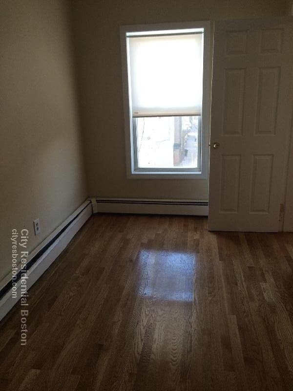 222 West 9th St. - Photo 17