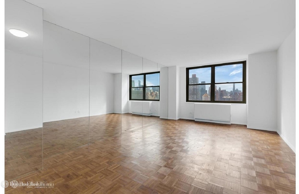 301 East 79th St - Photo 1