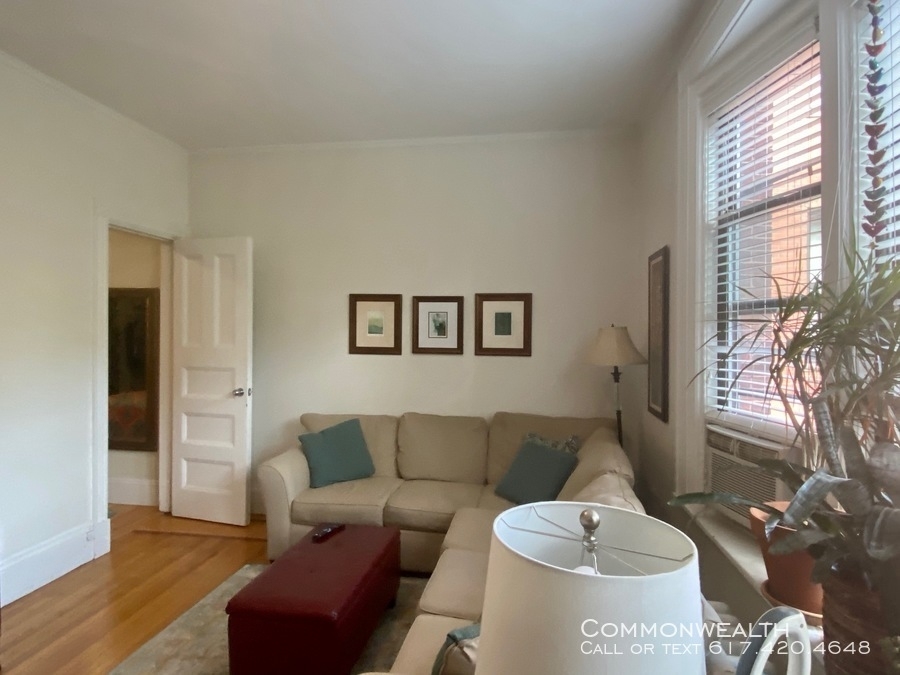 172 Commonwealth Ave - Photo 16